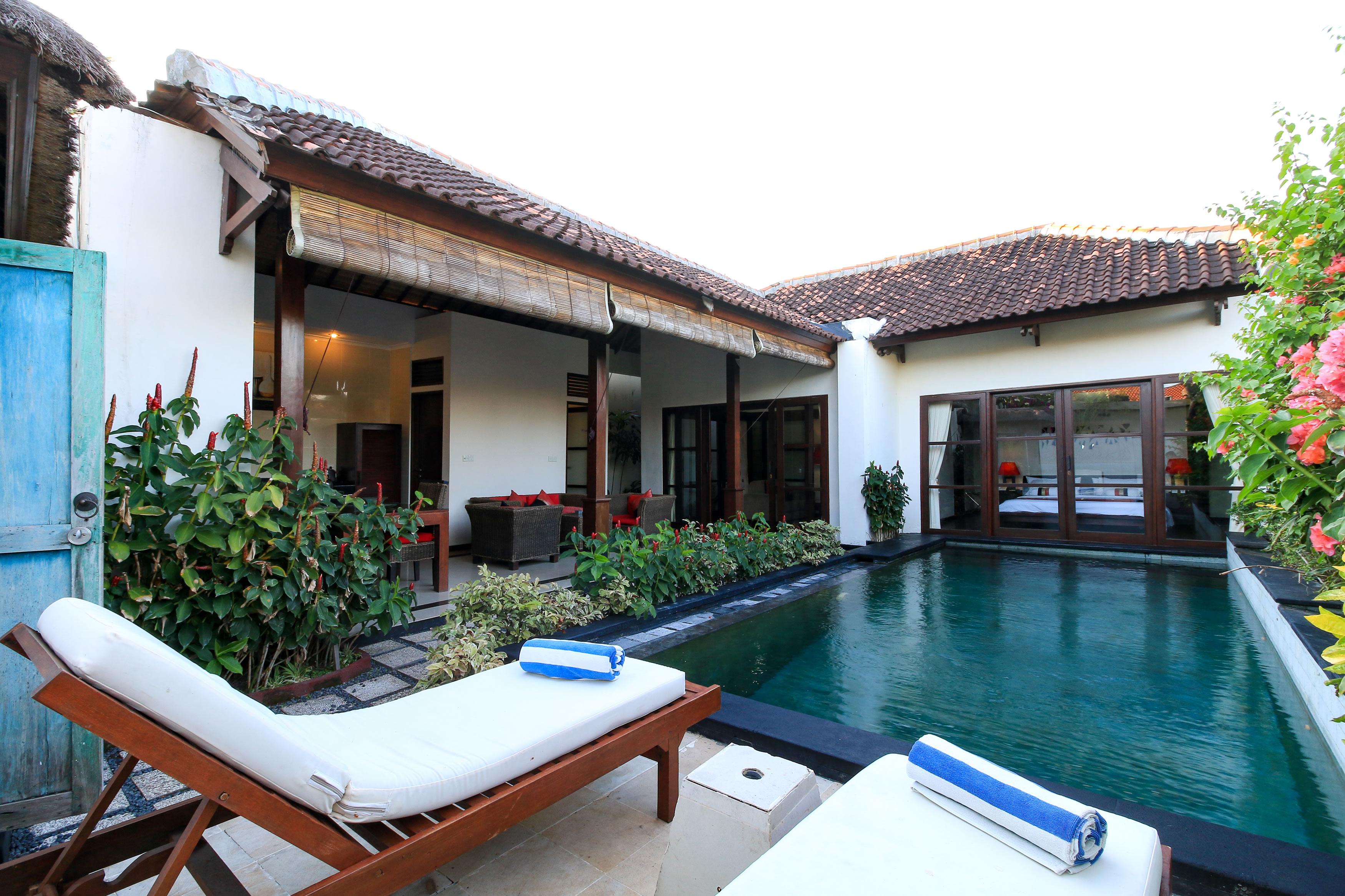 Aleesha Villas And Suites Sanur Extérieur photo