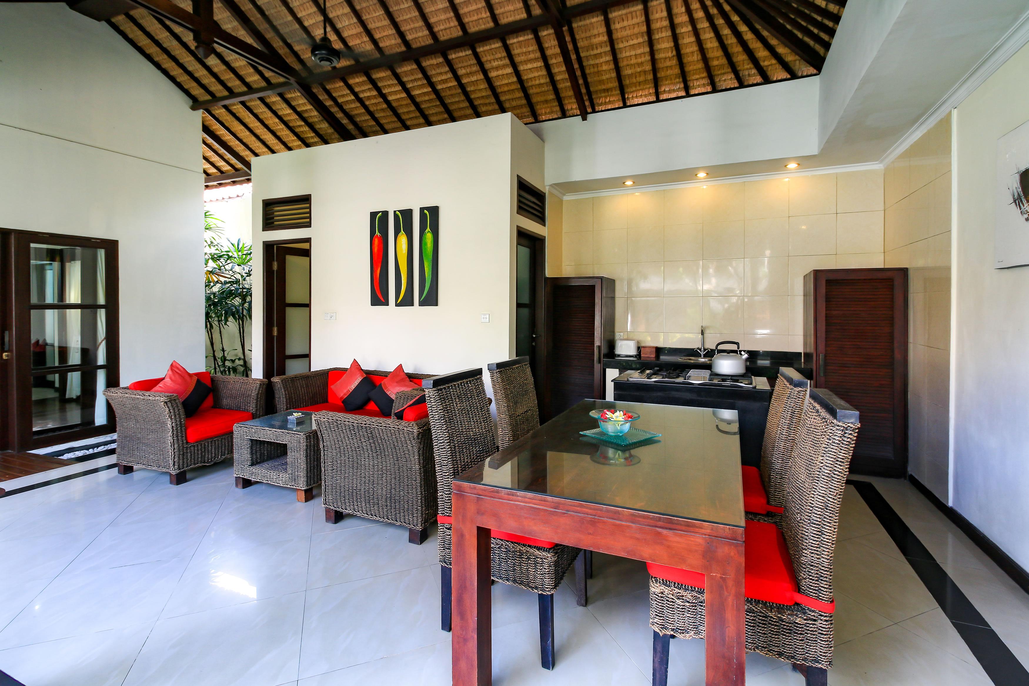 Aleesha Villas And Suites Sanur Extérieur photo