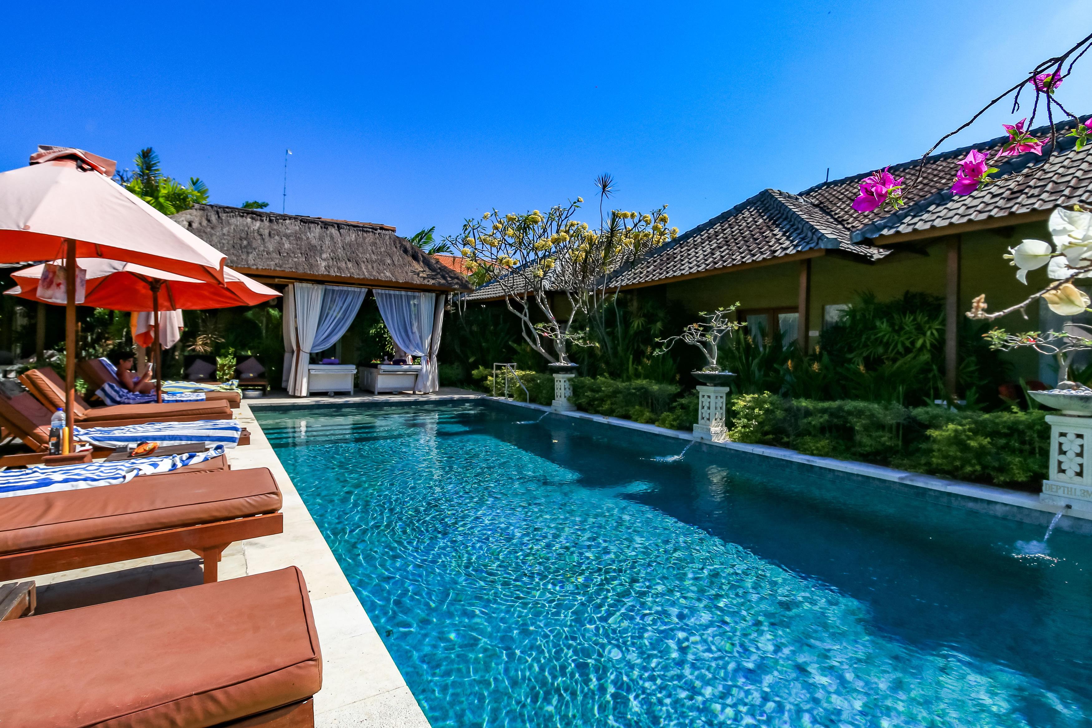 Aleesha Villas And Suites Sanur Extérieur photo